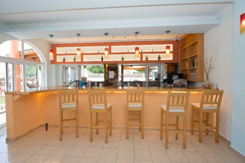 Silver Beach Hotel And Annexe Apartments (Adults Only) Roda  Exteriér fotografie