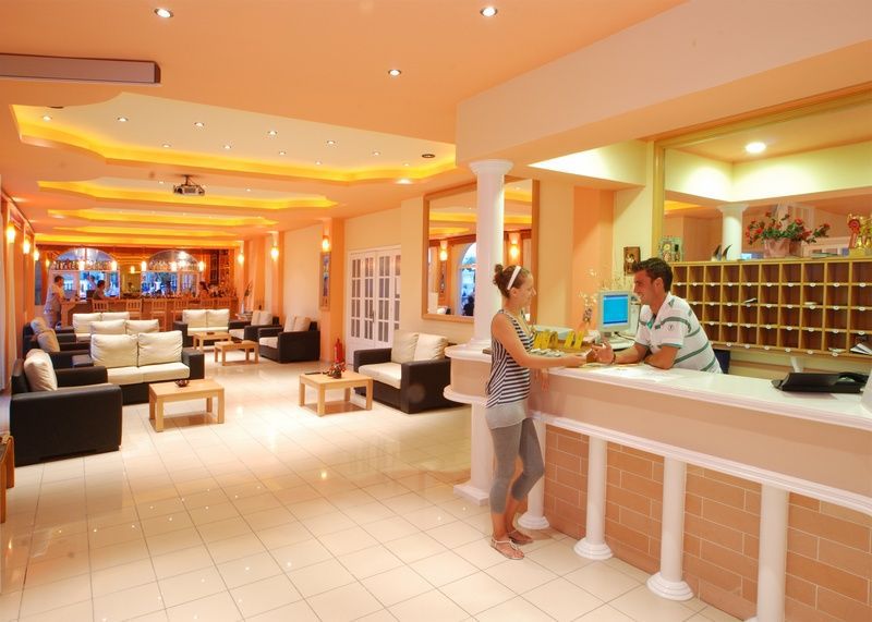 Silver Beach Hotel And Annexe Apartments (Adults Only) Roda  Exteriér fotografie